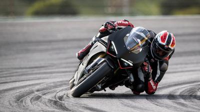 Ducati prepara una nueva Panigale V4 SP para 2027