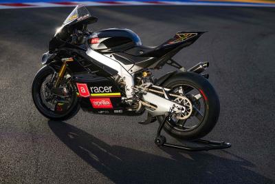 Aprilia RSV4 X ex3ma: la deportiva más MotoGP ¡80.000 euros!