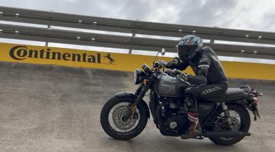 Continental gana una prueba de neumáticos para motos retro