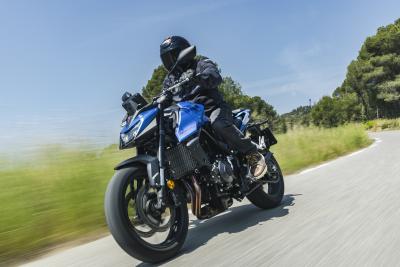 Probamos la Honda CB750 Hornet 2025: ¡evolución constante!