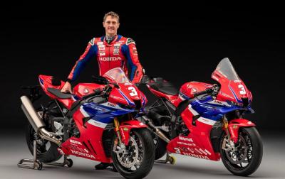 Honda fabrica 12 réplicas de la moto ganadora del TT de la Isla de Man