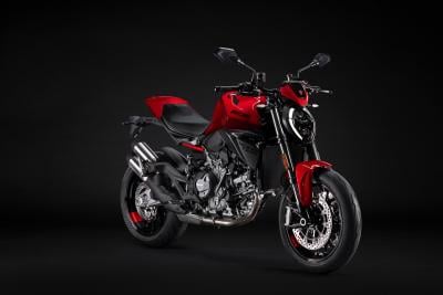 Nueva Ducati Monster 2026: 111 CV, 175 kg y ABS en curva 