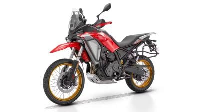 QJMotor SRT 500 RX 2026: nueva trail campera para A2 por menos de 6000 euros