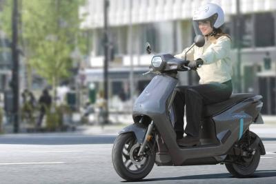 ¡Vuelve el Yamaha Jog, ahora eléctrico! Con batería reemplazable y por 900 euros