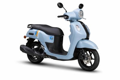 Yamaha Fazzio 125: scooter retro japonés de 2000 euros ¡híbrido!