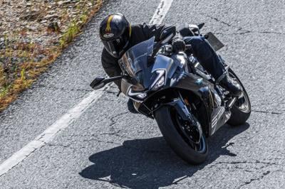 Prueba CF Moto 675 SR-R: la deportiva doméstica de 7995 euros