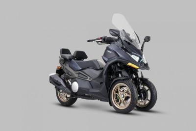 ¡Más barato que con 2 ruedas! Nuevo KYMCO CV3 575: 11.950 euros