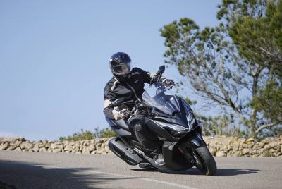 Prueba KYMCO Super Dink GT 350: más ágil y deportivo