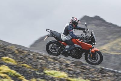 Probamos la Norton Atlas en Islandia: el regreso de un icono