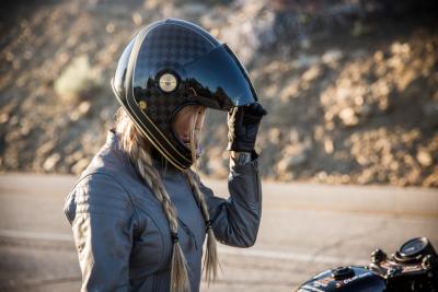 Bullitt RSD CHECK IT Carbon: el nuevo casco de Bell