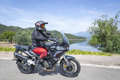 Rieju Xplora 707 y 557: Probamos las trail ¡con un as en la manga!