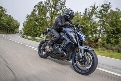 Zontes 703 R: naked tricilíndrica con genio deportivo por 6488 euros