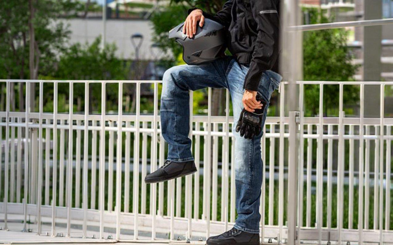 Del asiento al paseo: Acerbis convierte el vaquero en equipamiento