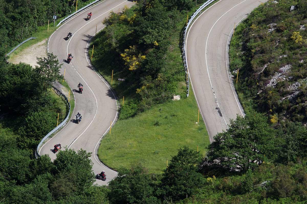 De Gijón a Estoril: así fue la aventura de Ducati a través de la Península