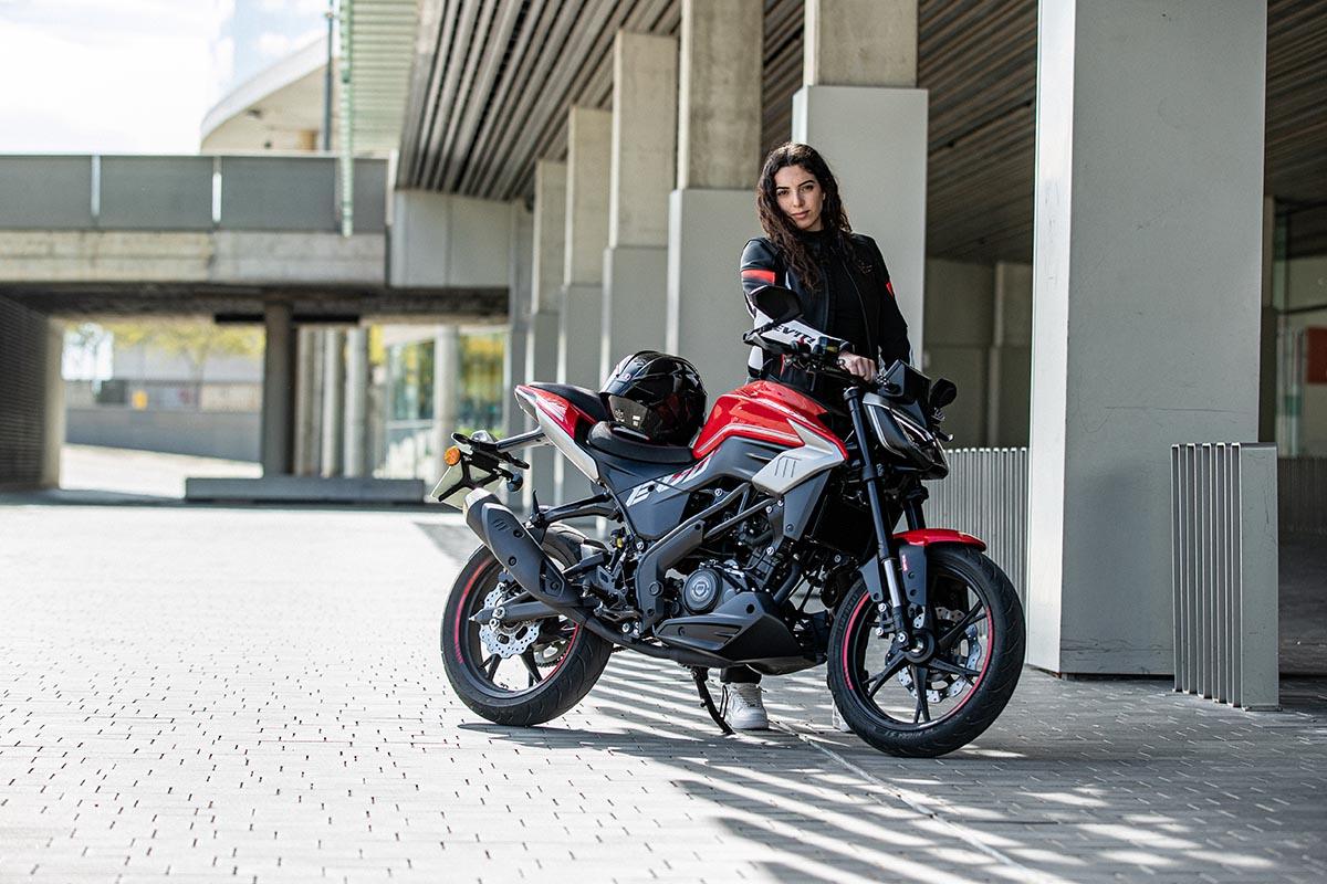 MACBOR regresa a las naked con la Shifter 125 EVO por 2999 euros