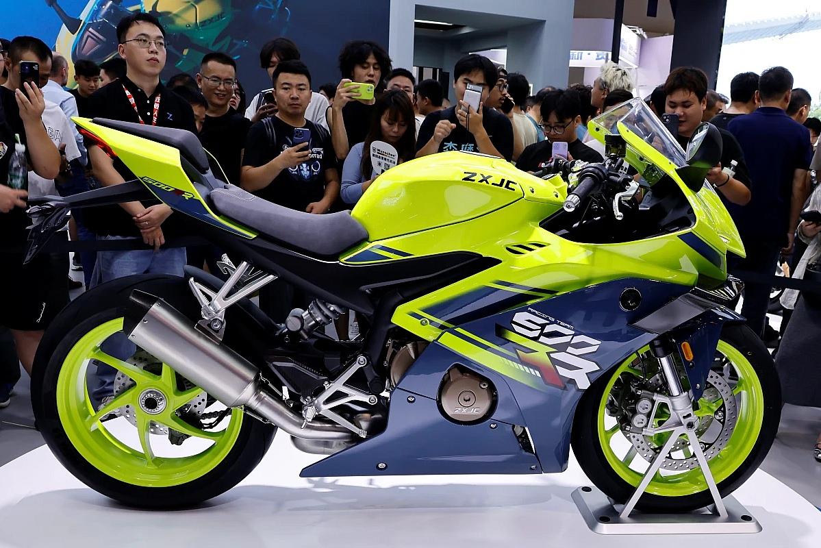 Zhang Xue Moto (ex-Kove) ZX-500RR con 85 CV y 168 kg