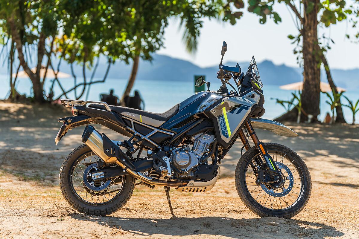CFMoto 450MT: llega en mayo la trail A2 ¡por 5990 euros!
