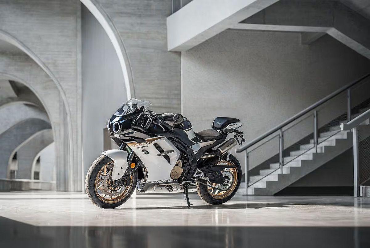CFMoto 500SR Voom: neo retro de 80 CV, ¿solo para China?