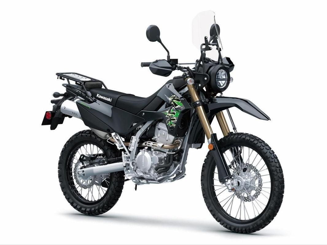 Kawasaki KLX300 2027: nuevas trail para el carnet A2 desde 5300 euros