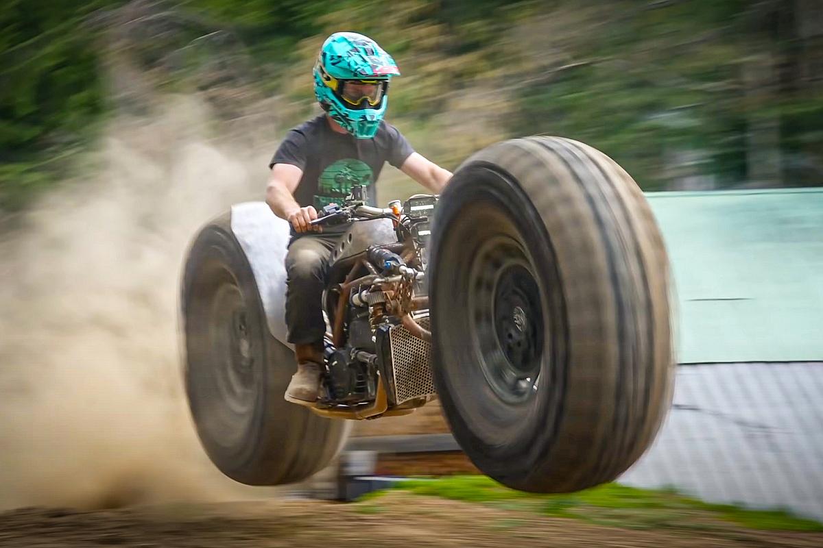La loca moto gigante de Mad Max ya funciona