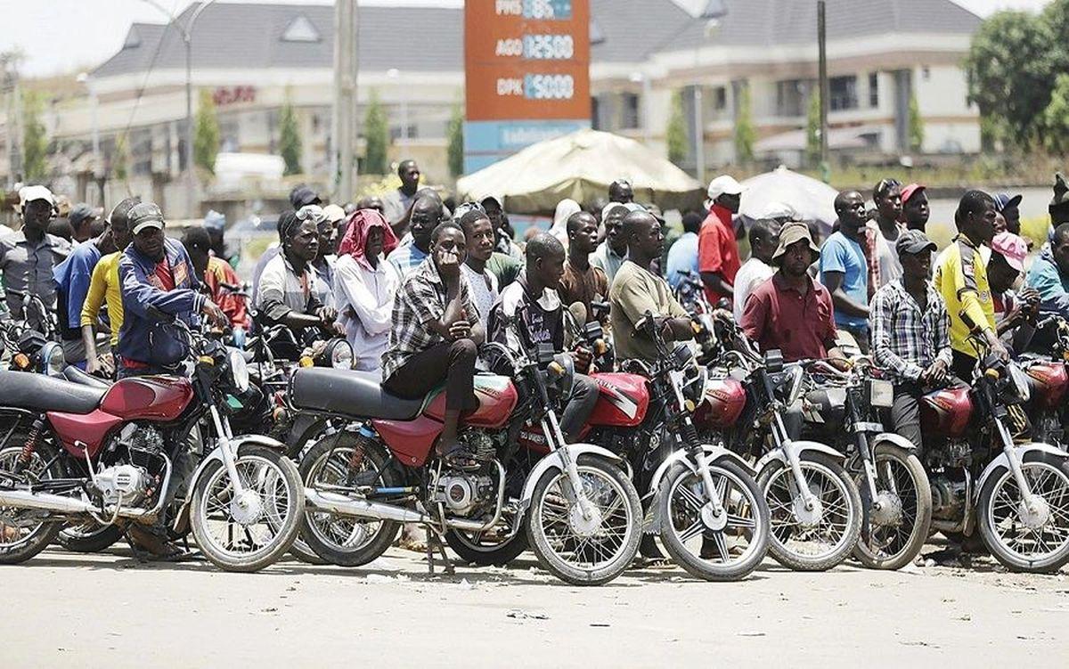 ¿Prohibidas las motos? En Nigeria se lo plantean