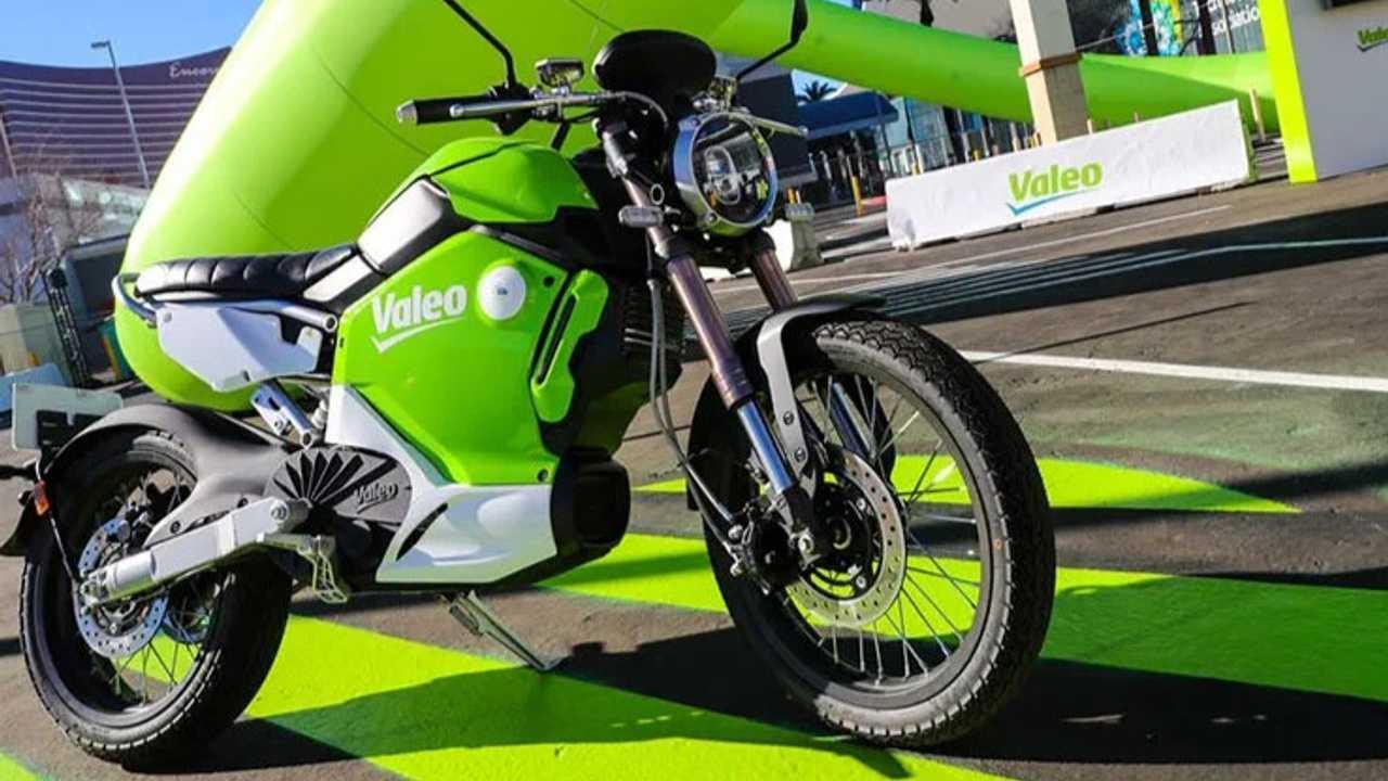 Valeo presenta su moto eléctrica de 48V en el CES 2022