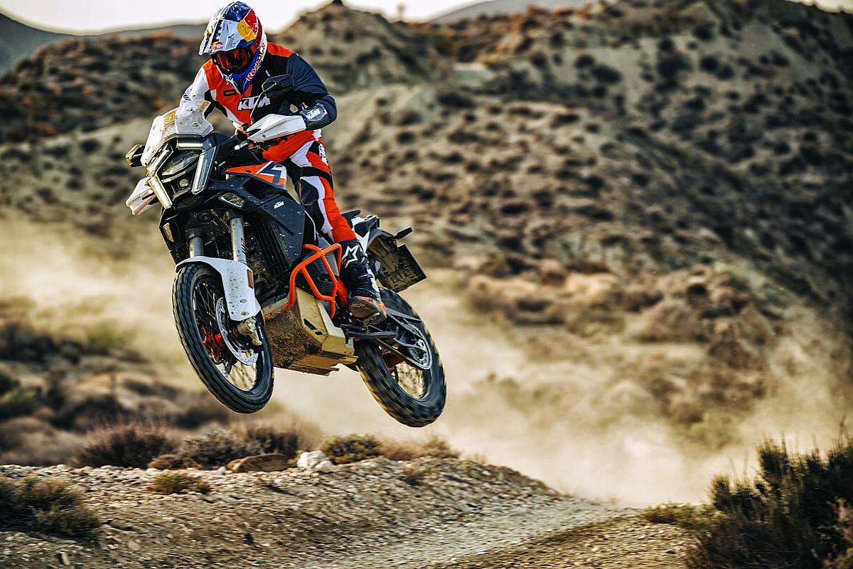 KTM 1390 Super Adventure R 2025: más potente y sofisticada