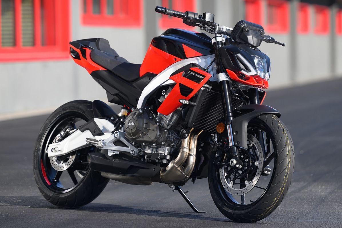 Aprilia Tuono 457: la nueva puerta de entrada al ADN Tuono