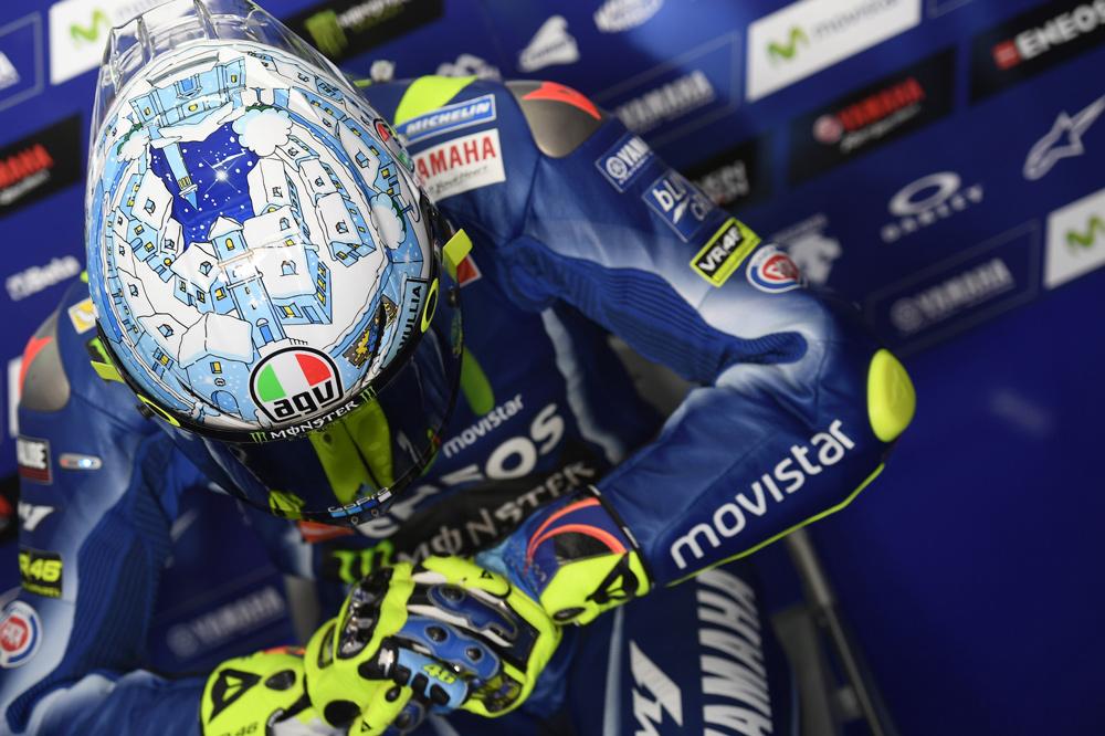Nuevo Casco de Valentino Rossi para los entrenamientos pretemporada