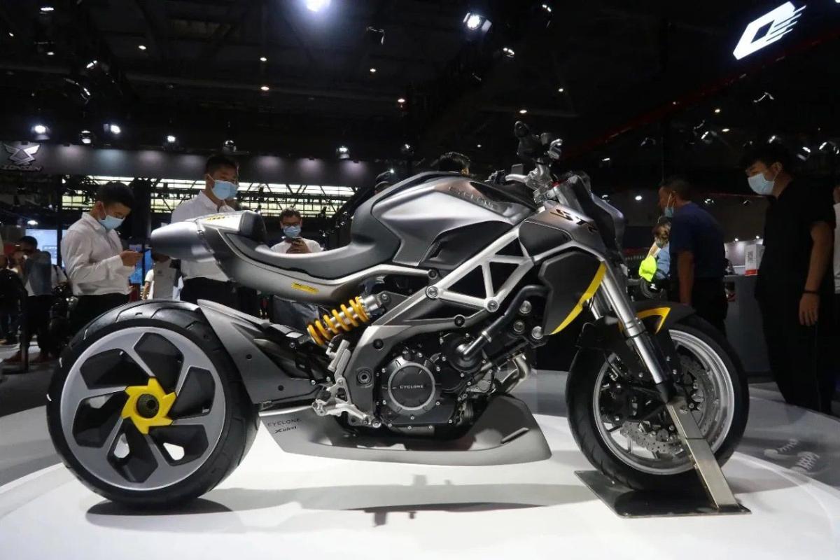 Cyclone RA9: una nueva moto china bicilíndrica de 1000 cc