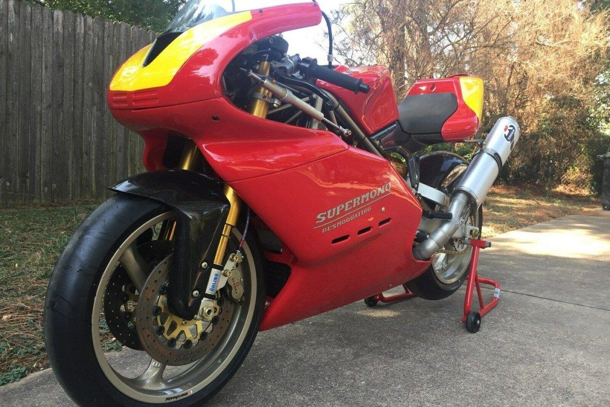 Moto de ensueño: exclusiva Ducati Supermono de 80.000 euros