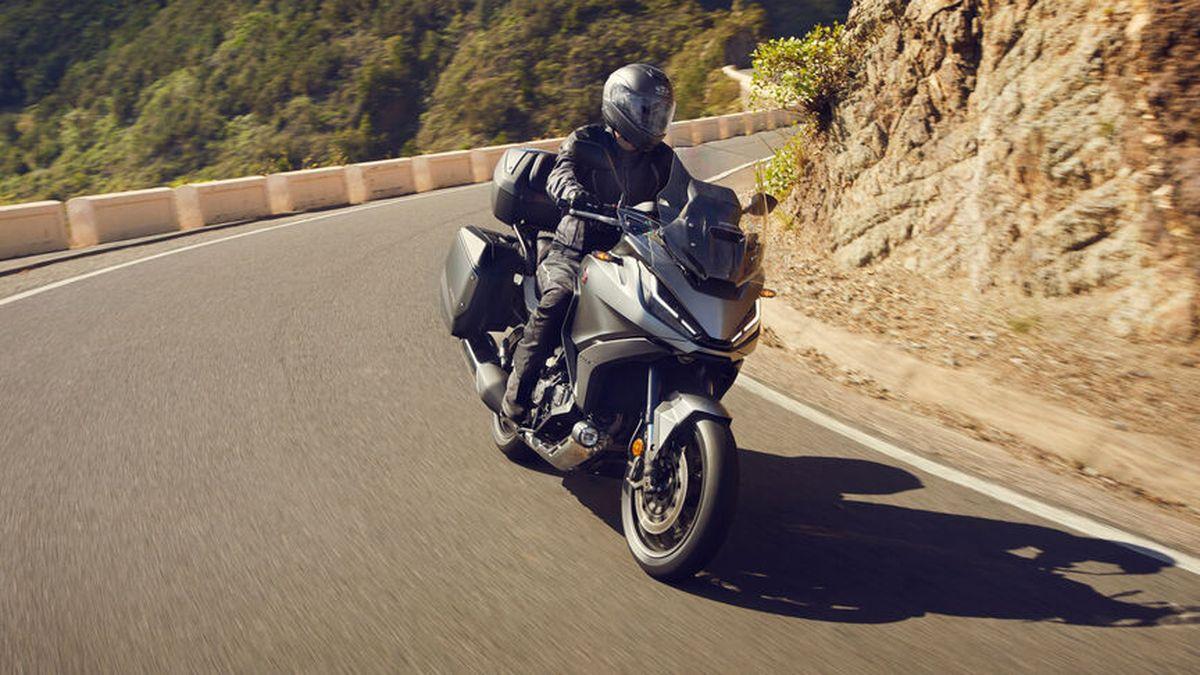 La Honda NT1100 y ADV350, premiadas por su diseño