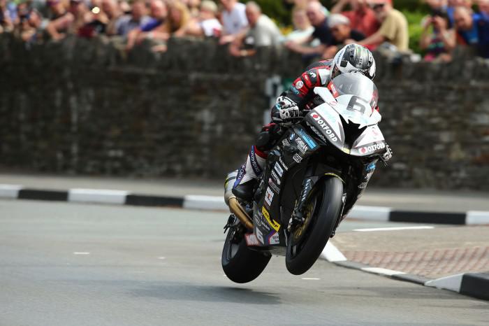 Michael Dunlop Senior TT 2016