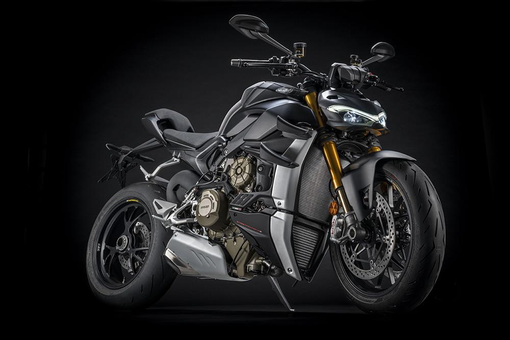 Ducati StreetFighter V4 2021: Sigilo oscuro