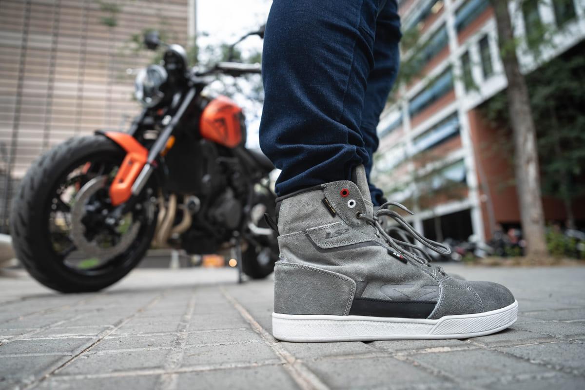 Botas LS2 Downtown WP: Estilo casual con protección