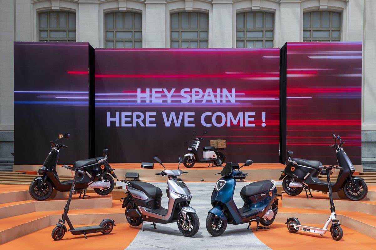 YADEA presenta su gama de motos eléctricas para España