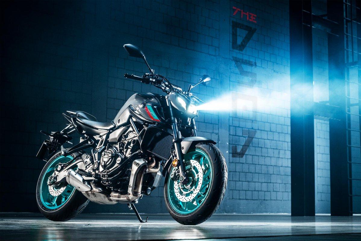 Superventas 2024 (más de 125): mandan las naked ¡y las trail!