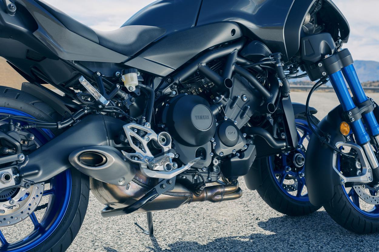 Yamaha Niken, especificaciones y electrónica