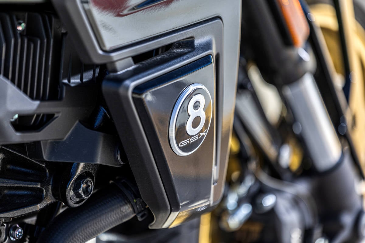 Probamos la  Suzuki GSX 8TT: Retro Spirit para todos