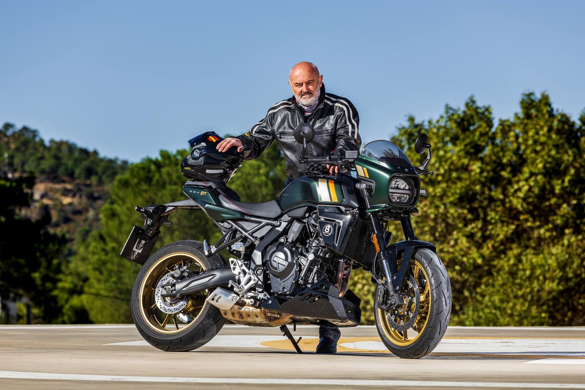 Probamos la  Suzuki GSX 8TT: Retro Spirit para todos