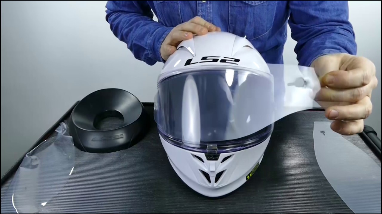 Como limpiar una visera de casco
