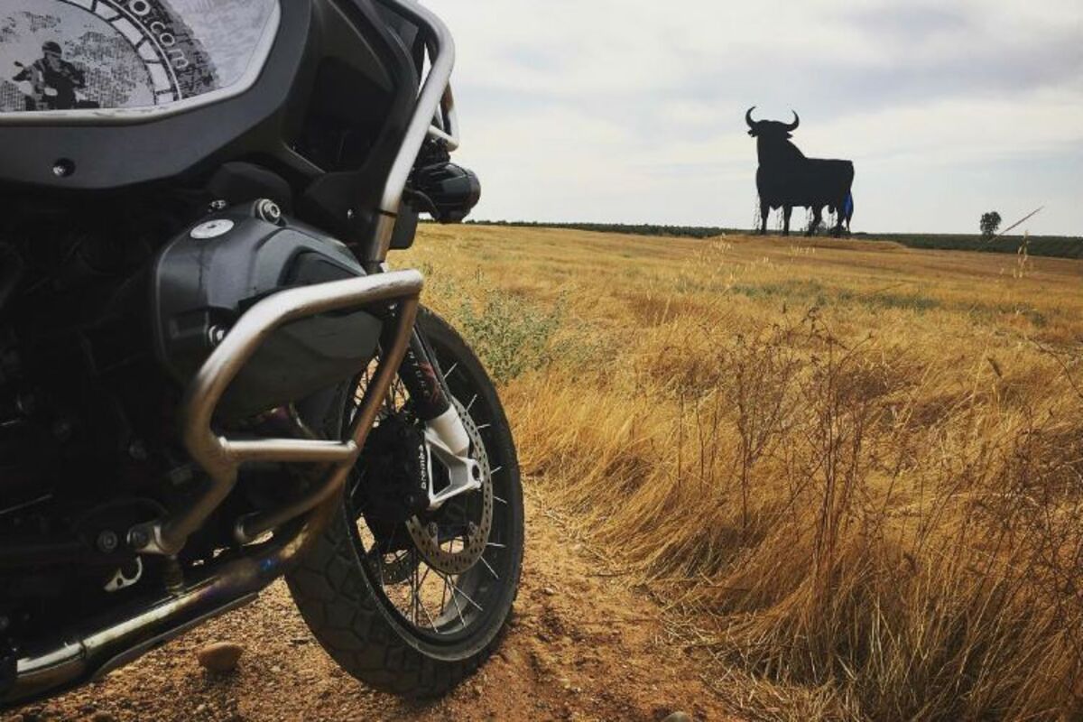 El Toro de Osborne: preparado para recibir a los moteros de toda España