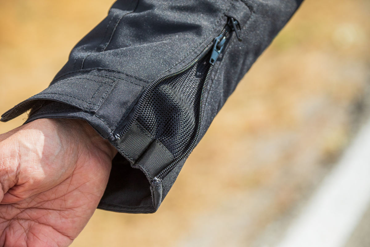 Prueba chaqueta y pantalón XL Moto Two Seasons 3.0
