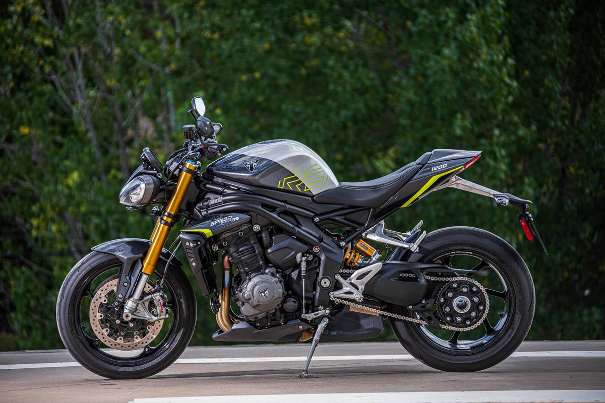 Prueba Triumph Speed Triple 1200 RS: la Superbike sin carenado Prueba Triumph Speed Triple 1200 RS: la Superbike sin carenado