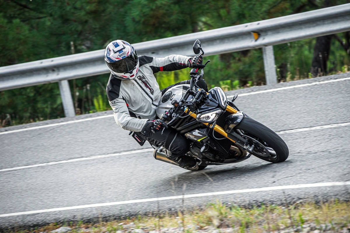 Prueba Triumph Speed Triple 1200 RS: la Superbike sin carenado Prueba Triumph Speed Triple 1200 RS: la Superbike sin carenado