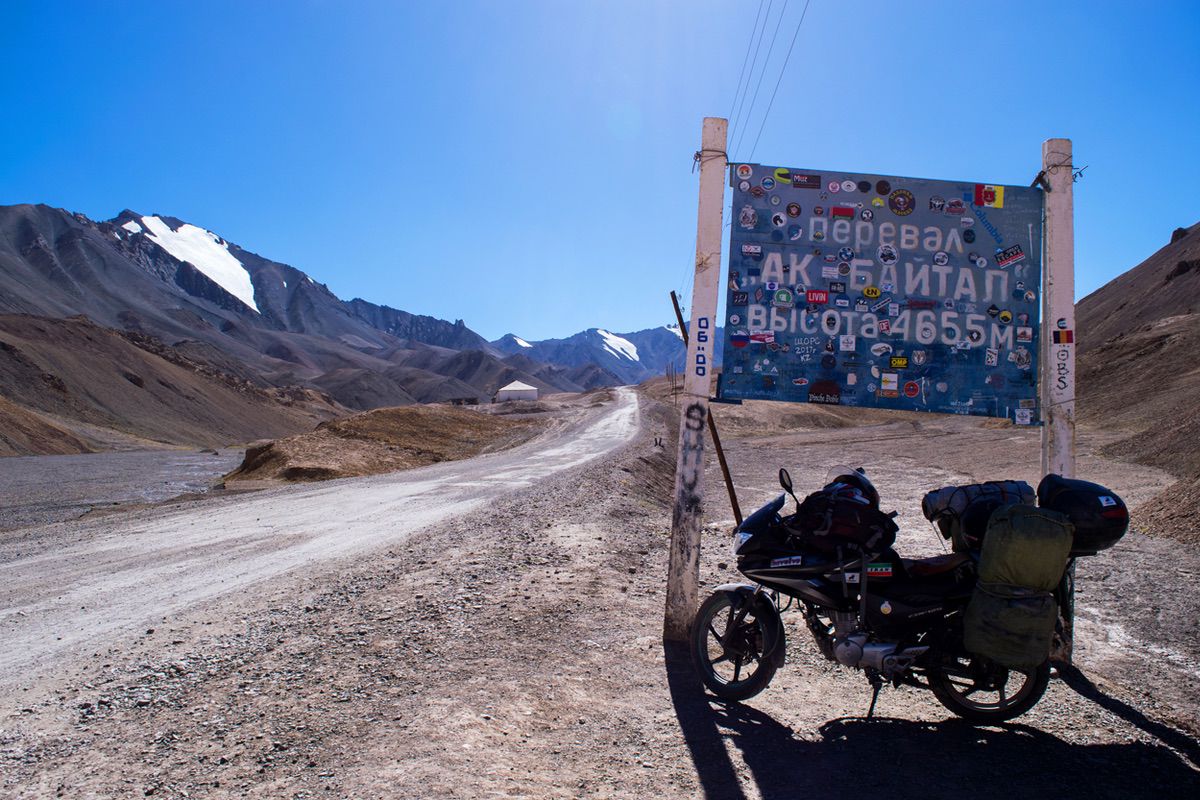Viaje por Mongolia en una Honda CBF 125