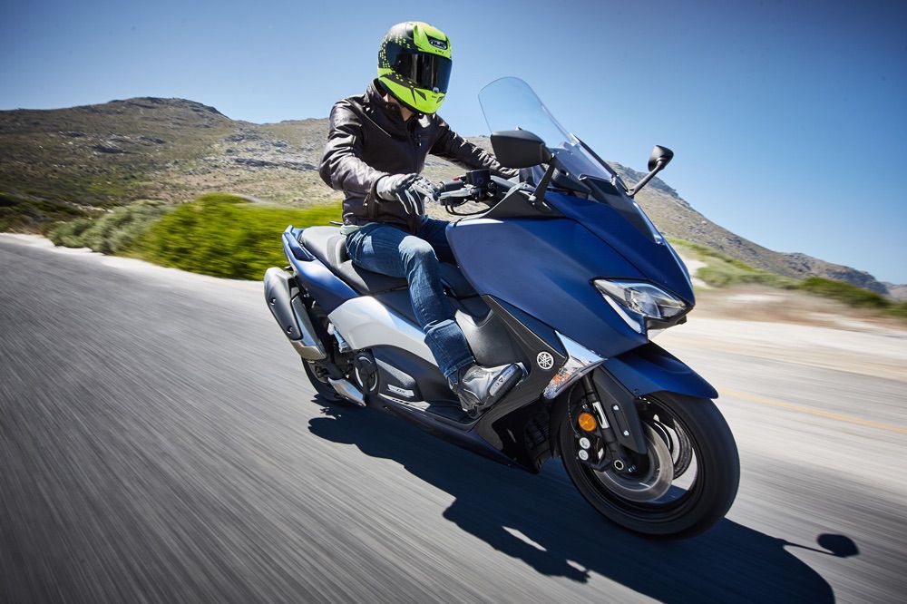 Yamaha T Max 530 2017, test