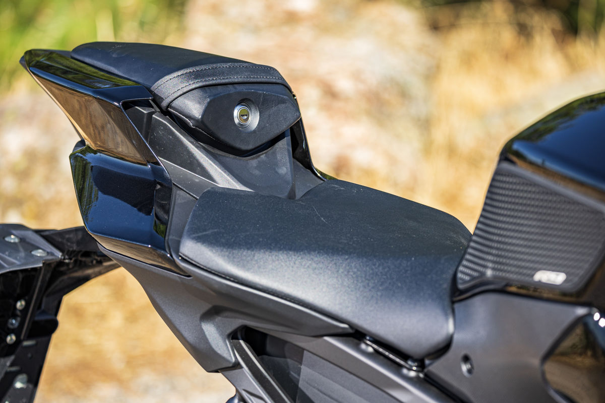Probamos la Yamaha R9 2026: La nueva referencia como deportiva popular Probamos la Yamaha R9 2026: La nueva referencia como deportiva popular