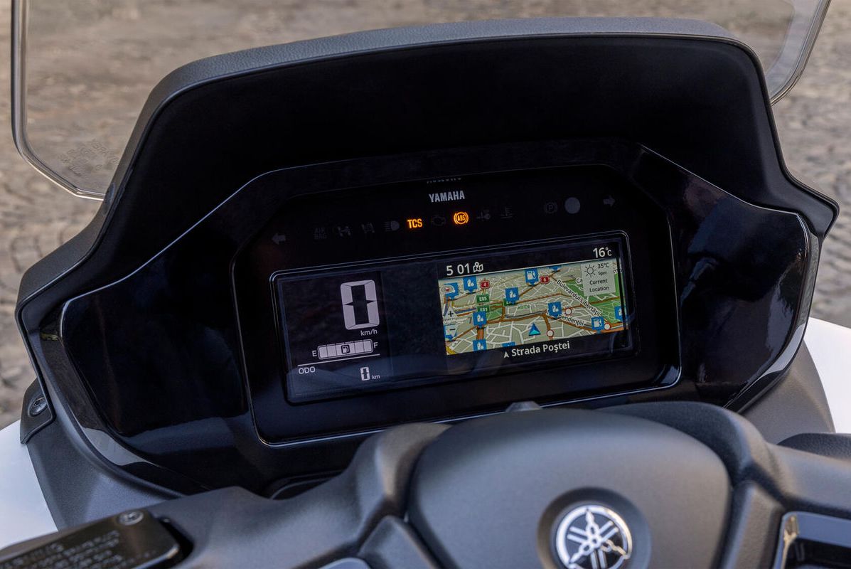 Yamaha Tricity 300: ¿el scooter más seguro para moverse por la ciudad?