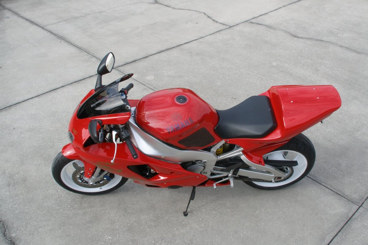 Dos motos de ensueño por una: Yamaha R1 1998 ¡y R7!